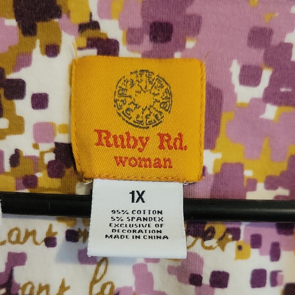 Ruby Red Sz1X Women's Purple Patterned 3/4 sleeve circle neckline Top - Picture 2 of 4